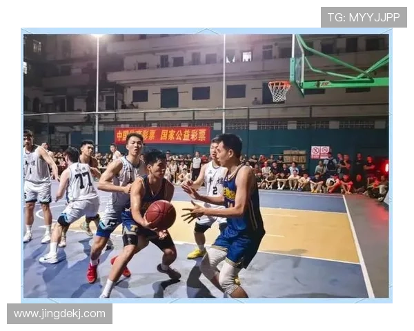 全国锦标赛回顾：上海篮球队展现出强大的实力与团队协作精神