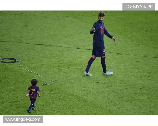 与足球明星不期而遇的奇妙瞬间分享与感悟